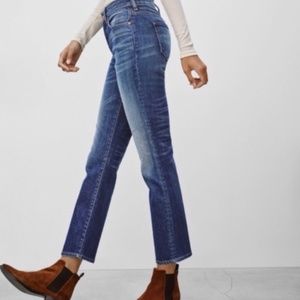 NWT Aritzia The Castings High Rise Cropped